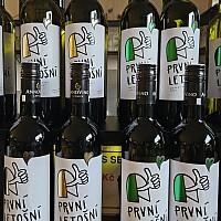 První letošní - Muller Thurgau + Chardonnay 2024 ANNOVINO LEDNICE